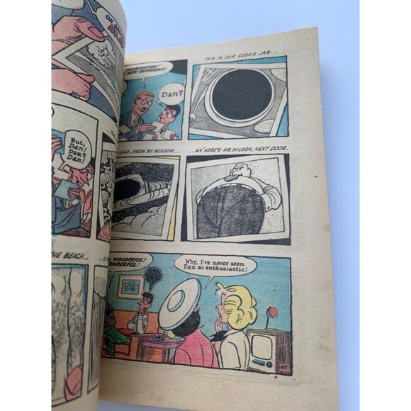 Dennis The Menace "Pocket Full Of Fun!" No. 13 Comic Book By Hank Ketcham - Picture 12 of 14